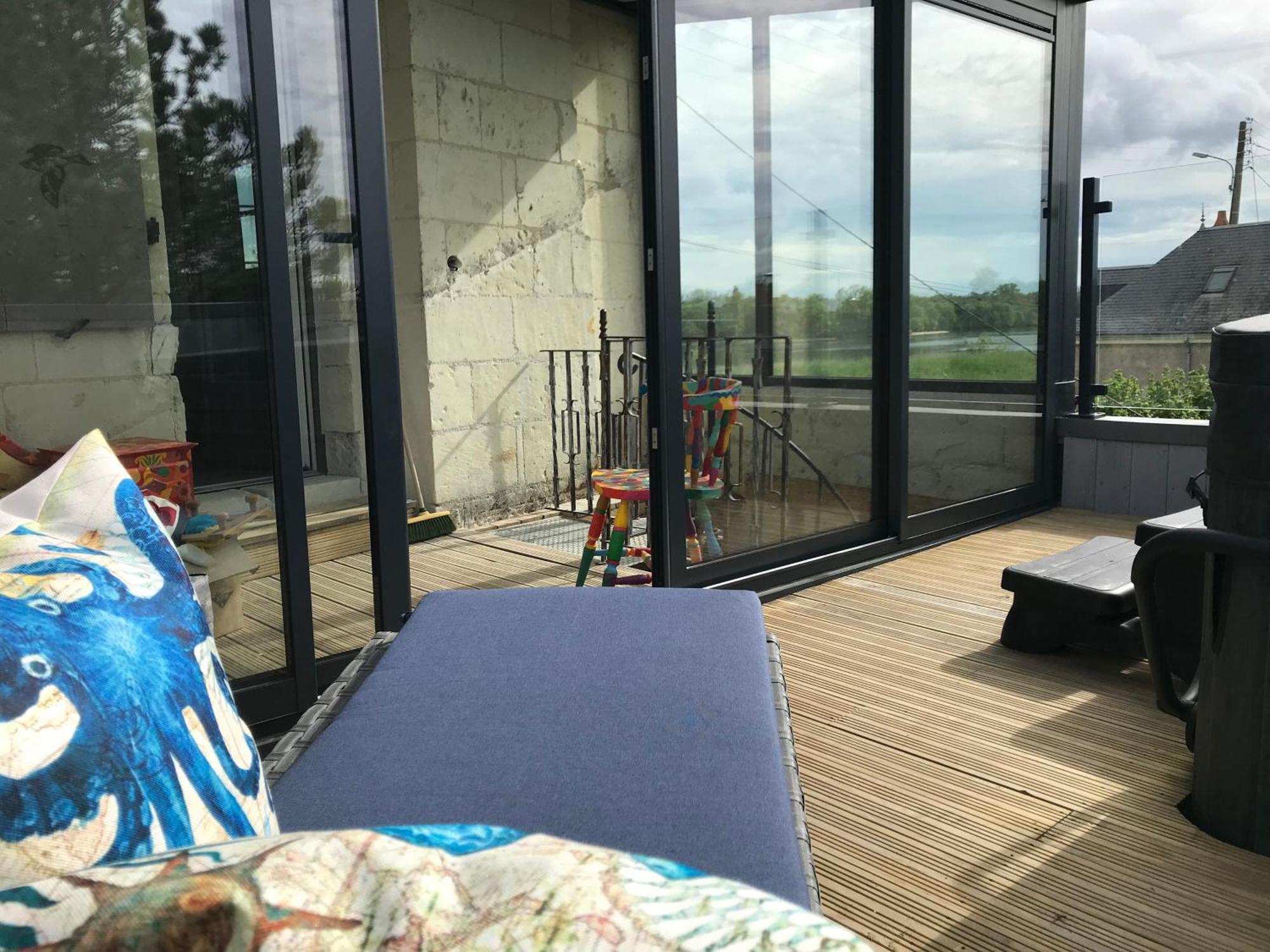 Homestay Jacuzzi Et Vue Sur Loire - L'odyssee *